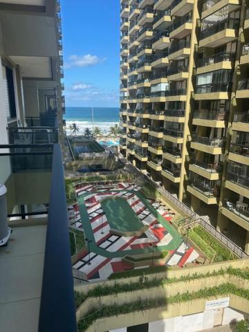 Lindo Apto No Barrabela, Todo Equipado, Com Arcondicionados Split Novos No Quarto E Na Sala, Limpissimo, Cheiroso, Novinho, Condominio Em Frente A Praia, Com Piscina Aquecida, Sauna, Quadra, Academia, Lavanderia, Salao De Beleza, Restaurantes, Mercad Rio de Janeiro Buitenkant foto