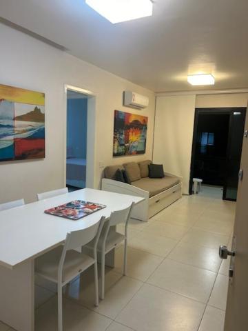 Lindo Apto No Barrabela, Todo Equipado, Com Arcondicionados Split Novos No Quarto E Na Sala, Limpissimo, Cheiroso, Novinho, Condominio Em Frente A Praia, Com Piscina Aquecida, Sauna, Quadra, Academia, Lavanderia, Salao De Beleza, Restaurantes, Mercad Rio de Janeiro Buitenkant foto
